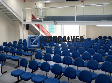 Comercial · 330m² · 4 Vagas · Galpão Comercial à Venda em Diadema (Bairro Taboão) — 330m² Internos, 250m² de Terreno, 4 Vagas