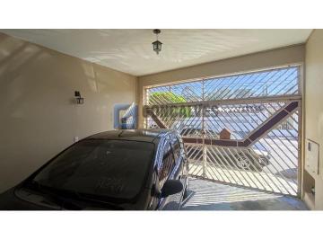 A (20) · Casa à venda em Assunção, São Bernardo do Campo – 3 quartos, 2 vagas, 125m² interna + 125m² externa