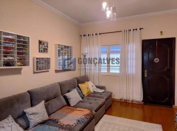 A (30) · Casa à venda em Vila Mussolini, São Bernardo do Campo – 3 quartos, 1 suíte, 3 vagas