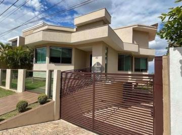 Casa · 410m² · 4 Quartos · 4 Vagas · Excelente Casa no Condomínio Ecológico Village III Jardim Botânico DF