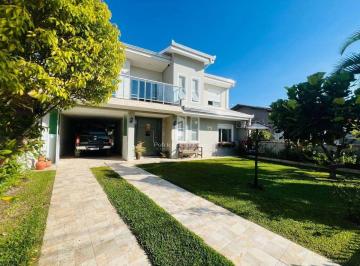 Casa · 312m² · 3 Quartos · 2 Vagas · Sobrado com piscina , 312m², 03 quartos ( 01 deles suite)