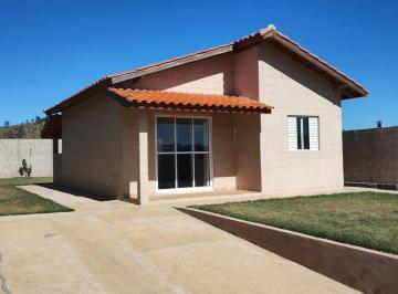 Casa · 65m² · 2 Quartos · 5 Vagas · Casa Extremamente Aconchegante à Venda – Pq. Residencial Serras de Atibaia I