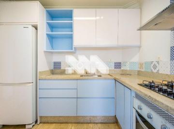 Apartamento · 86m² · 3 Quartos · 1 Vaga · Apartamento Totalmente Reformado - Cristo Rei | Próximo ao Jardim Botânico