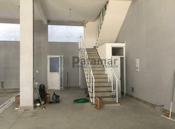 Comercial · 250m² · 3 Vagas · Galpão Novo Próximo a Estação Vila Sônia.