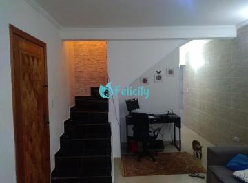 Casa · 220m² · 3 Quartos · 2 Vagas · Sobrado com 3 dorms, 1 suíte, 2 vagas, 220m2 no Parque Panamericano