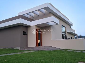 Casa · 186m² · 4 Quartos · 3 Vagas · Casa Alto Padrão 4 Dorms em Condomínio Ilha do Francês - Rio Vermelho