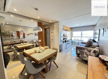 Apartamento · 69m² · 2 Quartos · 2 Vagas · Apartamento de 2 quartos, suite e 2 vagas de garagem no bairro Santana em POA