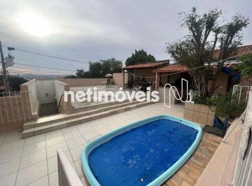 Casa · 230m² · 3 Quartos · 5 Vagas · Excelente Casa no Jardim Alvorada / Manacás!