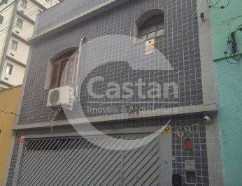 Casa · 239m² · 4 Quartos · 2 Vagas · Sobrado em Belém