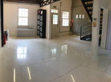 Casa · 120m² · 3 Quartos · 2 Vagas · Casa com 3 Quartos e 2 banheiros à Venda, 80 m² por R$ 880.000 Passo Dareia