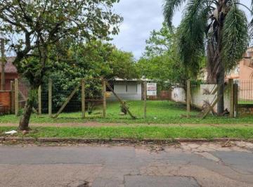 .jpg+2025-03-04 · Casa em Porto Alegre, no bairro Guarujá, à venda.