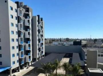 Apartamento de 3 quartos, Curitiba · Vendo Apartamento com 54 m² e 3 quartos à venda em Hauer