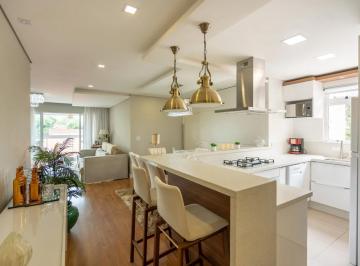 Apartamento · 105m² · 3 Quartos · 2 Vagas · Apartamento de 3 Quartos à Venda no Edifício Monilmontant | Boa Vista  Curitiba