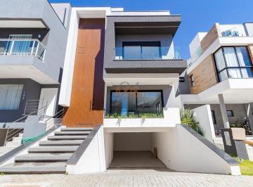 Casa · 213m² · 3 Quartos · 2 Vagas · Casa de 3 Suítes à Venda no Condomínio Vivendas do Bosque | Santa Cândida Curitiba