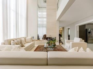 Casa · 590m² · 4 Quartos · 6 Vagas · Casa de 4 Suítes à Venda na Rua Doutor Waldyr  Obayashui | Santa Felicidade Curitiba