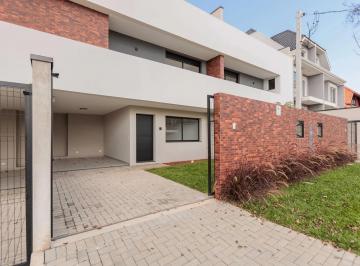 Casa · 147m² · 3 Quartos · 2 Vagas · Sobrado de 3 Quartos à Venda na Rua São Carlos | Santa Felicidade Curitiba