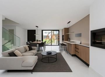 Casa · 261m² · 3 Quartos · 5 Vagas · Casa de 3 Suítes à Venda no Condomínio Alto Boulevard | Bairro Alto Curitiba
