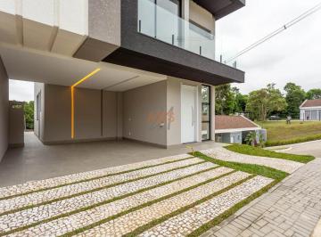 Casa · 348m² · 3 Quartos · 2 Vagas · Casa de 3 Suítes à Venda no Condomínio Green Garde | São João Curitiba