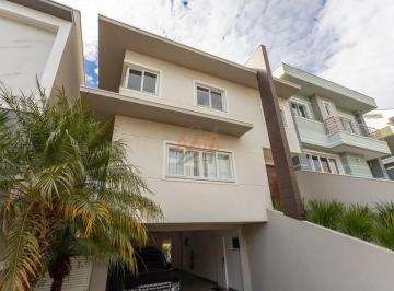 Casa · 352m² · 3 Quartos · 4 Vagas · Casa de 3 Quartos à Venda no Condomínio Solarium Residence | Santa Quitéria Curitiba