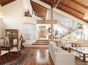 Casa · 350m² · 4 Quartos · 4 Vagas · Casa de 4 quartos à Venda no Condomínio Chácara Shangai | Campo Comprido  Curitiba