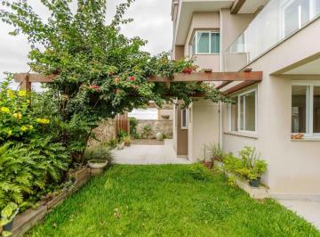 Casa · 300m² · 4 Quartos · 2 Vagas · Casa de 4 Suítes à Venda  no Condomínio Mirabelle | Campo Comprido  Curitiba