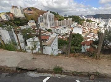 Foto 01 · Lote em bairro nobre no centro de Juiz de Fora. 500 m2. Duas frentes de rua.