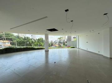 Comercial · 235m² · 2 Vagas · Loja pronta para operar no Santa Lúcia