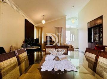 Casa · 245m² · 3 Quartos · 4 Vagas · Casa com 3 quartos à venda, 244 m² por R$ 1.600.000 - Condomínio Mont Serrat - Salto/SP
