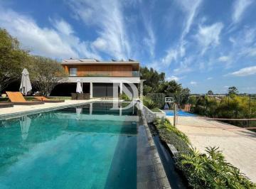 Casa · 887m² · 6 Quartos · 3 Vagas · Mansão de Luxo à Venda no Condomínio Terras de São José II – 6 Suítes, 887m² e Lazer de Resort Priva