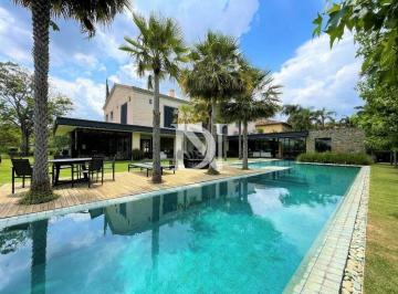 Casa · 1050m² · 5 Quartos · 13 Vagas · Casa de Luxo à Venda no Condomínio Terras de São José I – Arquitetura Toscana, Esquina e Privacidade