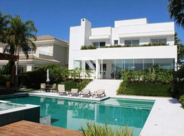Casa · 600m² · 5 Quartos · 9 Vagas · Casa com 5 dormitórios, 600 m² - venda por R$ 4.850.000,00 ou aluguel por R$ 24.203,60/mês - Condomí