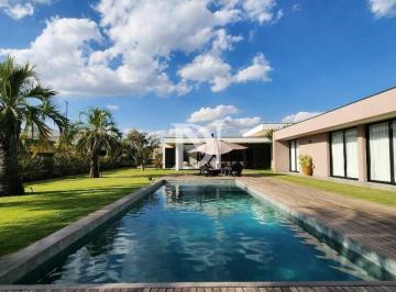 Casa · 550m² · 5 Quartos · 9 Vagas · Casa com 5 quartos sendo todos suítes à venda, 550 m² por R$ 8.900.000 - Condomínio Terras de São Jo