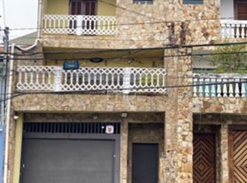 Casa de 3 quartos, São Bernardo do Campo · Sobrado à venda, 3 quartos, 1 suíte, 3 vagas, Nova Petrópolis - São Bernardo do Campo/SP