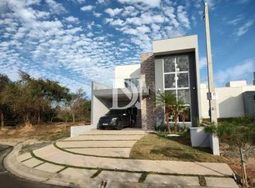 Casa · 180m² · 5 Quartos · 3 Vagas · Casa com 5 dormitórios à venda, 180 m² por R$ 1.100.000,00 - Condomínio Village Moutonnée - Salto/SP