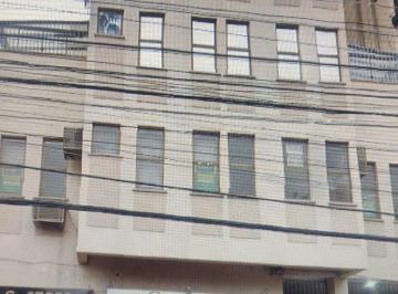 Casa · 39m² · 1 Quarto · 1 Vaga · sala comercial com garagem na getulio vargas