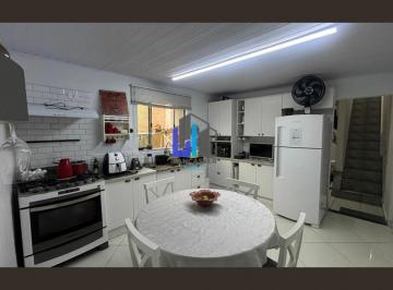 Casa · 135m² · 4 Quartos · 1 Vaga · Casa Assobradada à Venda, Vila Bela Vista, Santo André