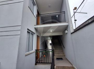 Casa · 30m² · 1 Quarto · Apartamento com 1 quarto, sala, cozinha e banheiro