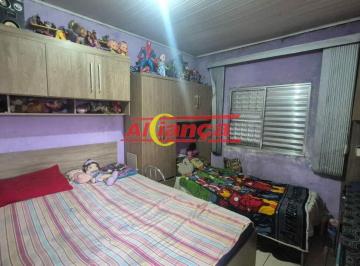 Casa · 320m² · 5 Quartos · 4 Vagas · CASA COM 3 RESIDENCIAS + 1 SALAO COMERCIAL - 5 QUARTOS - 4 VAGAS