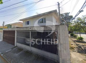 Casa · 180m² · 3 Quartos · 3 Vagas · Excelente sobrado localizado na região de Interlagos.