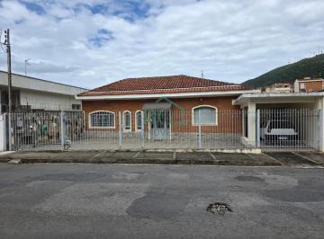 FACHADA · Excelente casa á venda no Jardim dos Estados em Poços de Caldas MG.