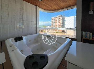 605a02e275f417e6cdcf39db2582fe5dcda6072f · Cobertura duplex à venda na Praia de Peracanga, Guarapari, 5 suítes, sauna, spa e 4 vagas