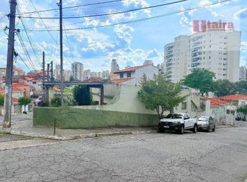 537cd15bde21b455478cce7e3d4e5cb8af3a1454 · Esquina próximo ao Metrô