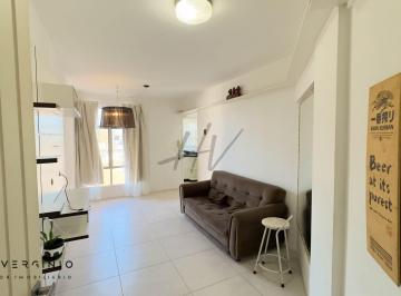 Apartamento · 38m² · 1 Quarto · Apartamento Semi-Mobiliado em Capoeiras - Florianópolis/SC