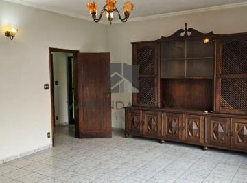 Comercial · 280m² · 3 Quartos · 6 Vagas · Ideal para Morar ou Empreender: Casa 3 Dormitorios em Avenida no Jd. Palma Travassos
