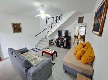 4567e989e6f3082e5e9cdb38bd1d4990a4c76ff4 · Sobrado com 2 dormitórios à venda, 85 m² por R$ 550.000 - Indaiá - Caraguatatuba/SP
