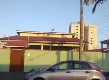 Casa · 250m² · 3 Quartos · 3 Vagas · Casa com 3 quartos à venda por R$ 749.000 - Indaiá - Caraguatatuba/SP