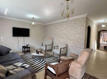 Casa · 176m² · 3 Quartos · 3 Vagas · Casa Térrea com 3 quartos à venda, 176 m² por R$ 748.000 - Jardim Santo Eduardo