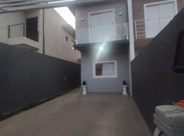 cbae7f9e1bd2063b9748511f8965f6fc97c358b6 · Casa com 2 dormitórios à venda, 91 m² por R$ 720.000,00 - Jardim Maristela - Atibaia/SP