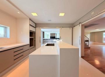 9f58dec2d8e1cb81d70a41b0ce76b45b210e64cb · Casa de Alto Padrão com 4 suítes em condomínio fechado com academia para alugar no Uberaba, Curitiba