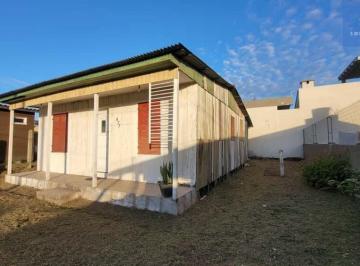 Casa · 300m² · 3 Quartos · 2 Vagas · Casa com 3 dormitórios em Capão da Canoa